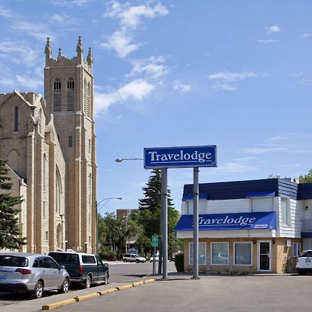 Travelodge By Wyndham Moose Jaw Exterior foto